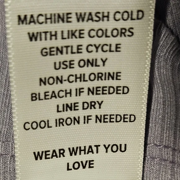 Torrid Super Soft Ribbed High Neck Tank Top in Dusk Size 1X NWT - Picture 13 of 13